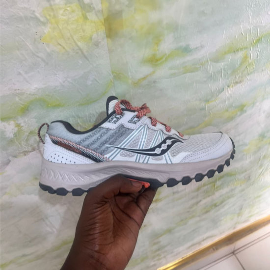 Saucony Excursion / Pointure 40.5
